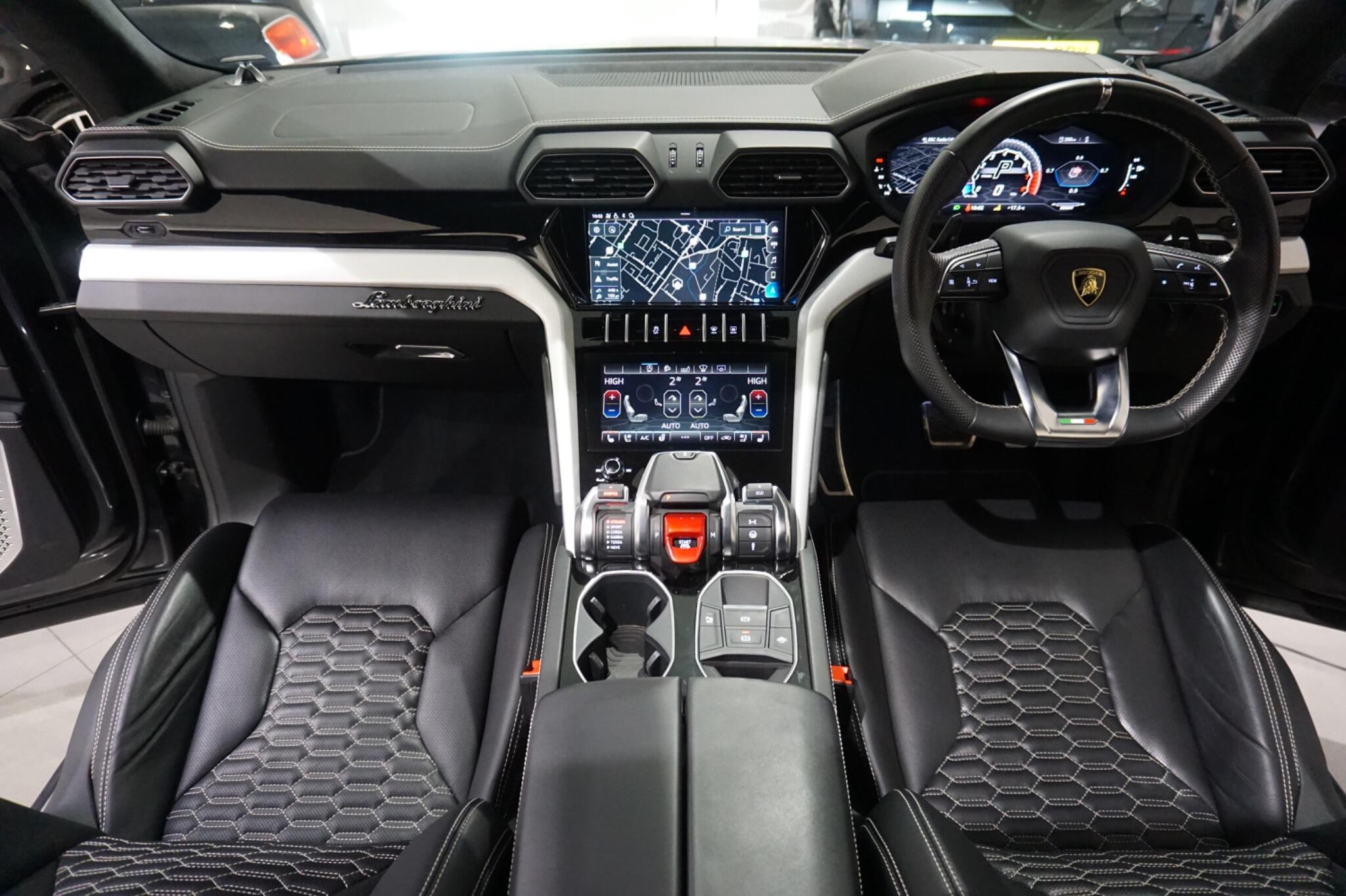 Lamborghini Urus 4.0 V8 BiTurbo SUV 5dr Petrol Auto 4WD Euro 6 (650 ps)